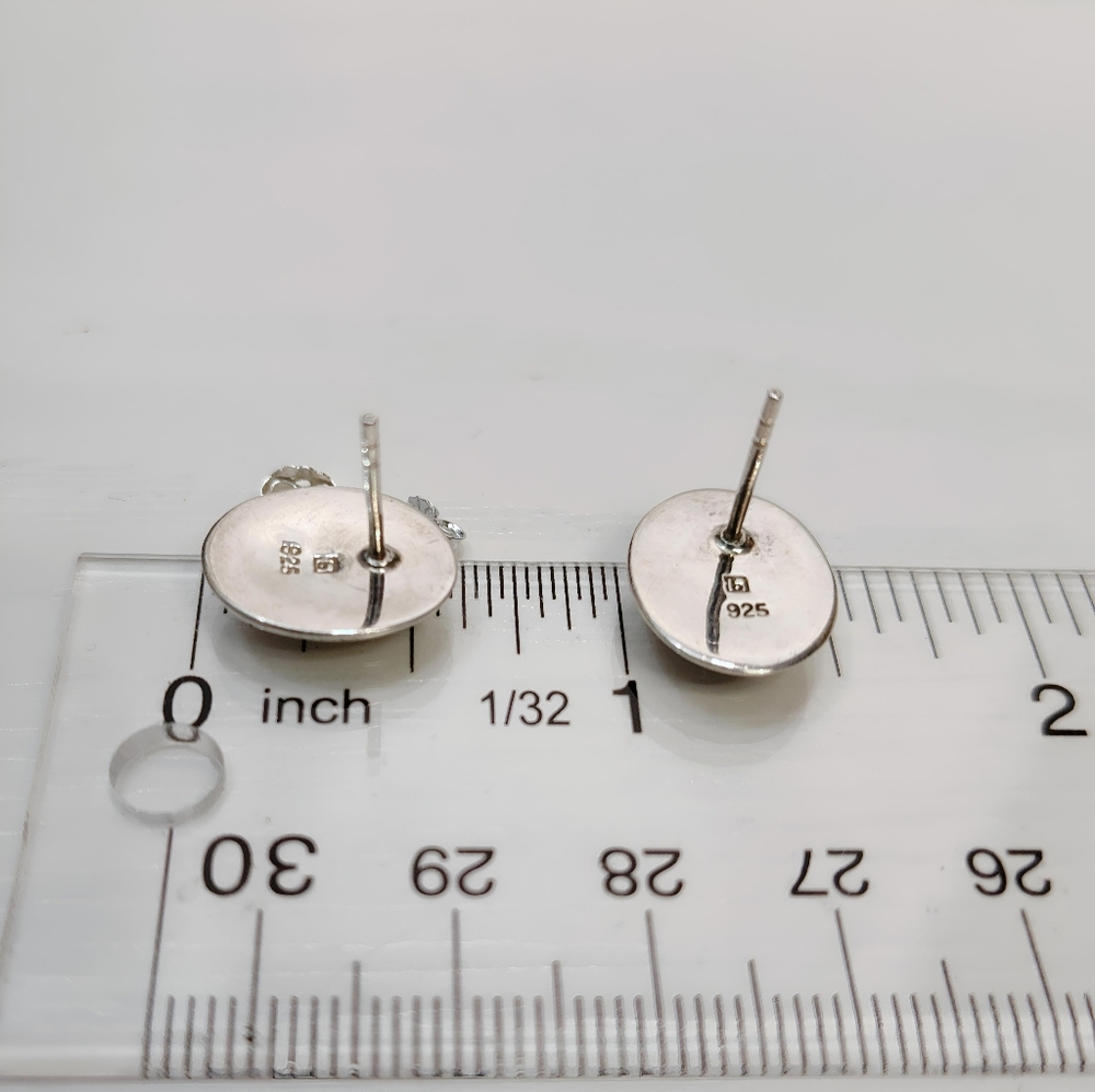 Vintage Sterling Silver White Mother Of Pearl Oval Post Back Earrings - Picture 8 of 8